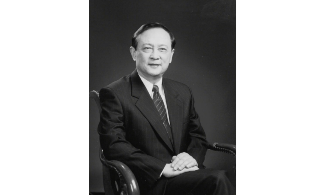新闻早点|苗本臣校长突发疾病离世