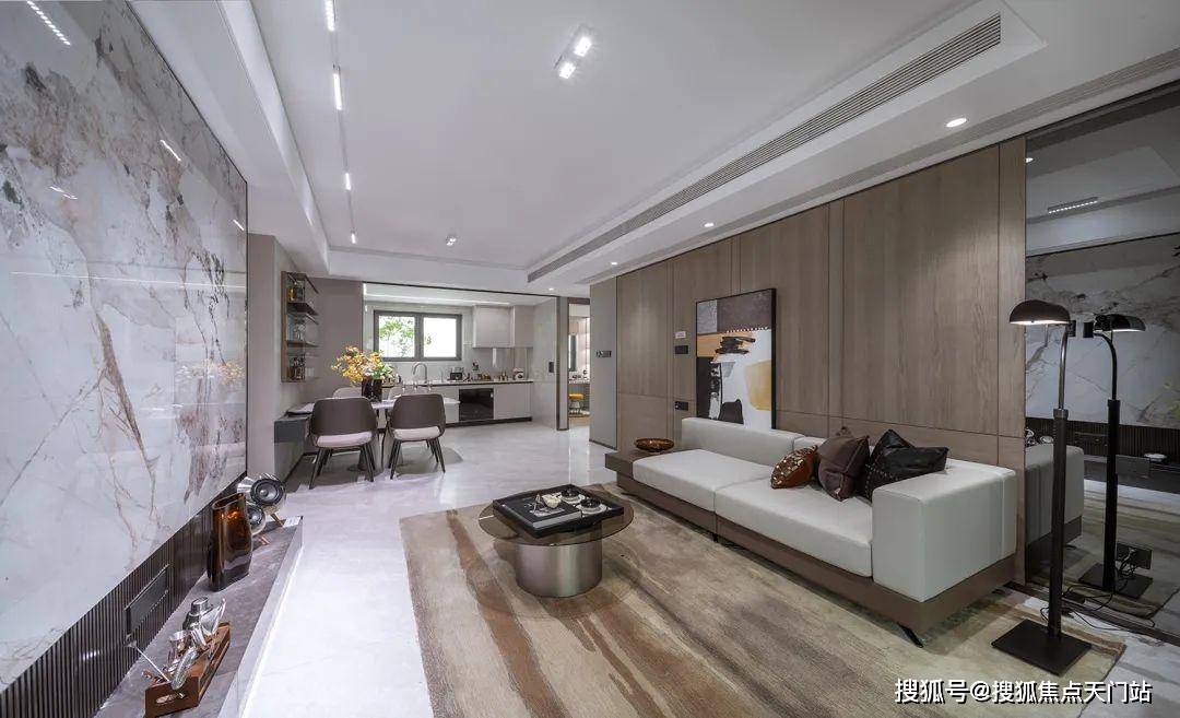 400万级“必看盘”,大虹桥的版本答案!「华发虹桥四季」在售中!在售建面约91-132㎡三房四房!